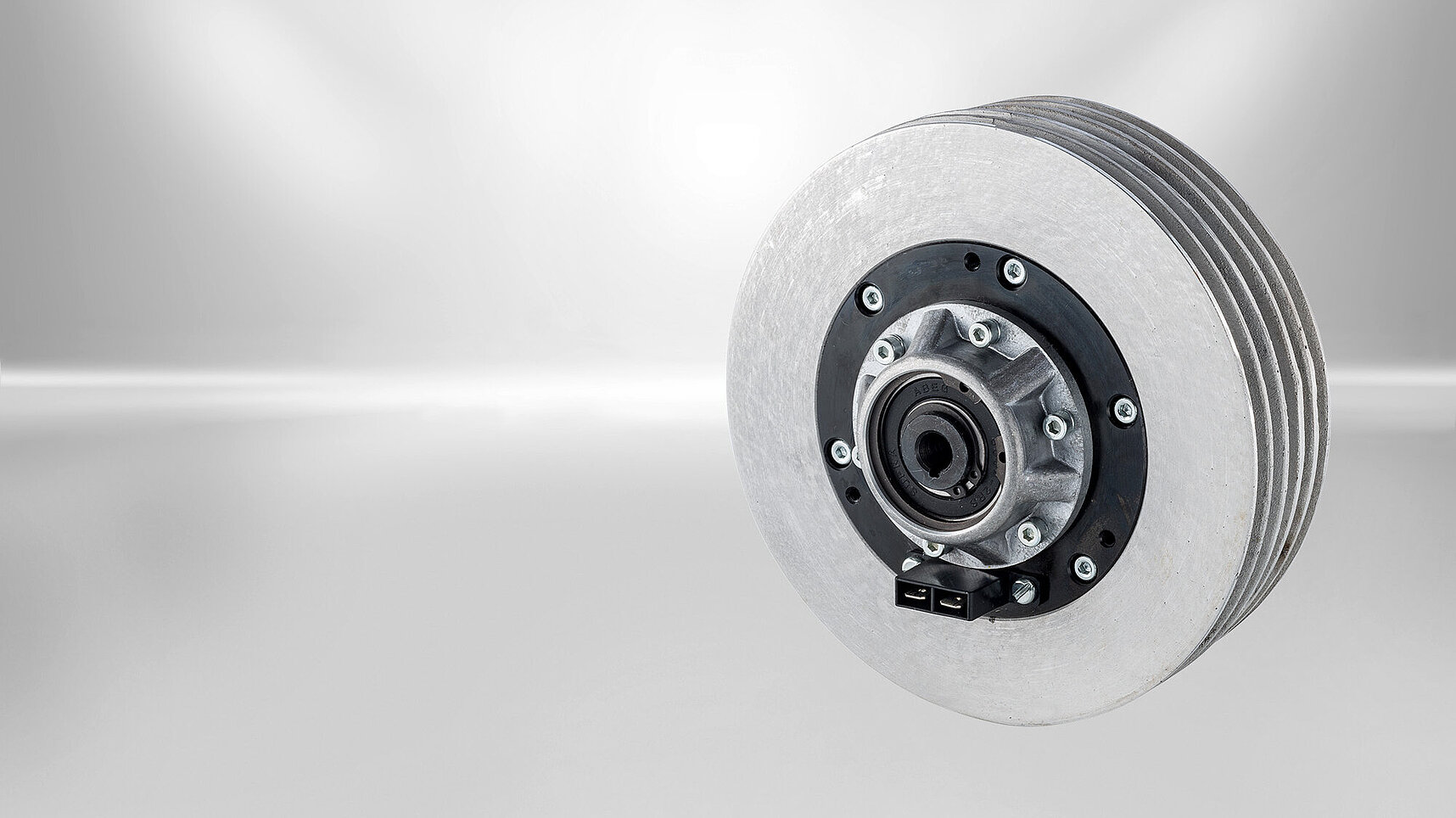 https://www.kendrion.com/fileadmin/_processed_/c/d/csm_magnetic_particle_brake_with_plug_connection-electromagnetic_brakes-14.512.xx.22_aa20615f97.jpg